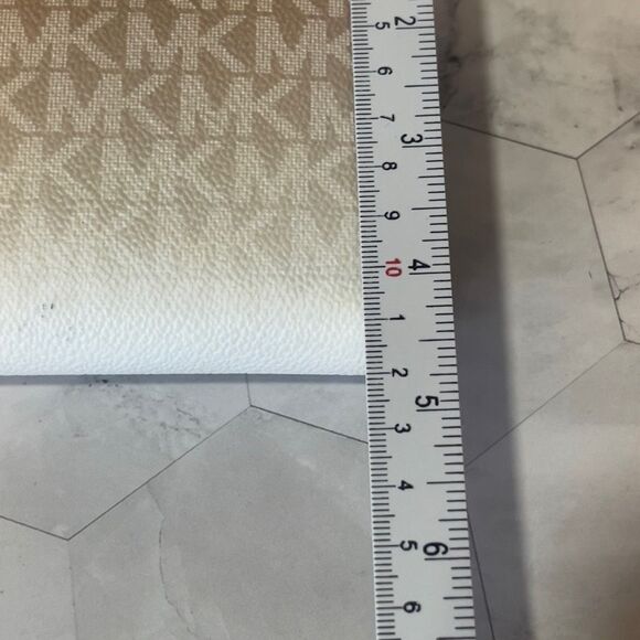 Michael Kors Ombré Double Zip Wallet Wristlet Camel - Picture 9 of 11